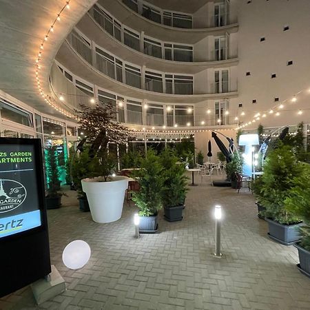Parizs Garden Apartments Debrecen Eksteriør bilde