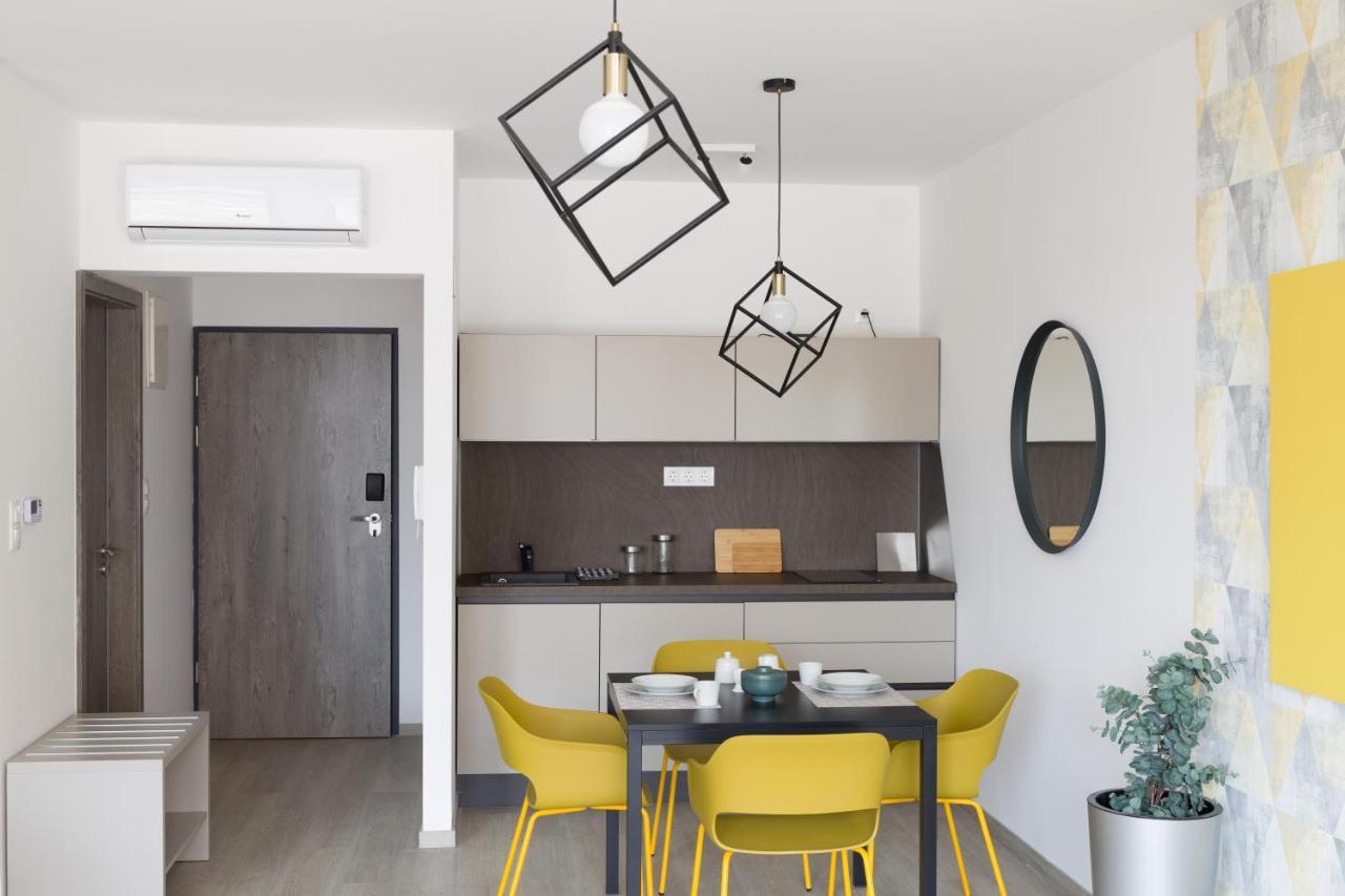 Parizs Garden Apartments Debrecen Eksteriør bilde