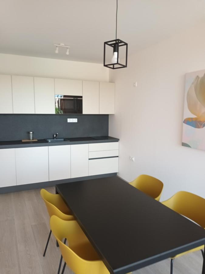 Parizs Garden Apartments Debrecen Eksteriør bilde